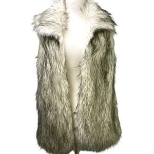 PinkUSA Faux Fur Vest; OS